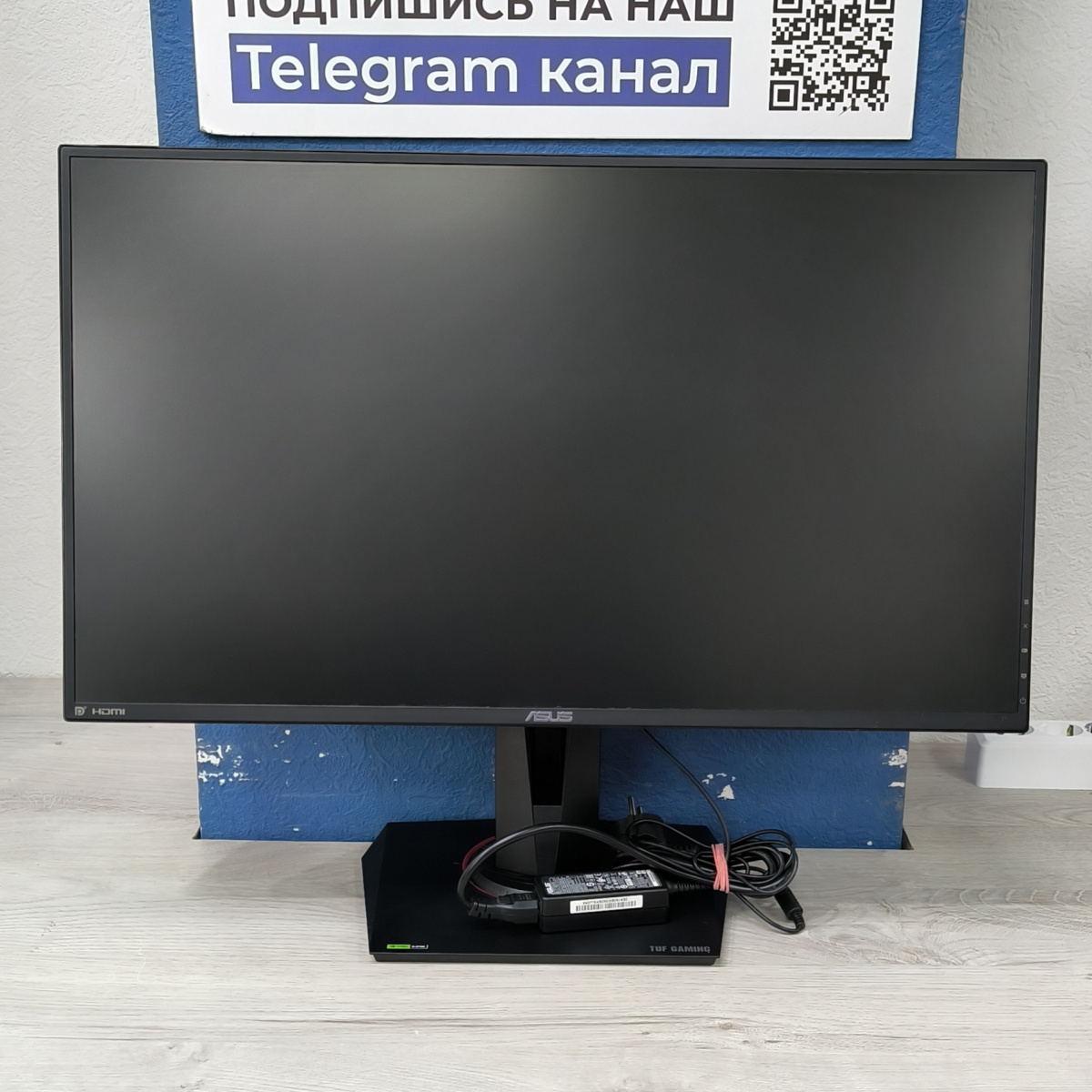 Монитор Asus 27" VG278QR