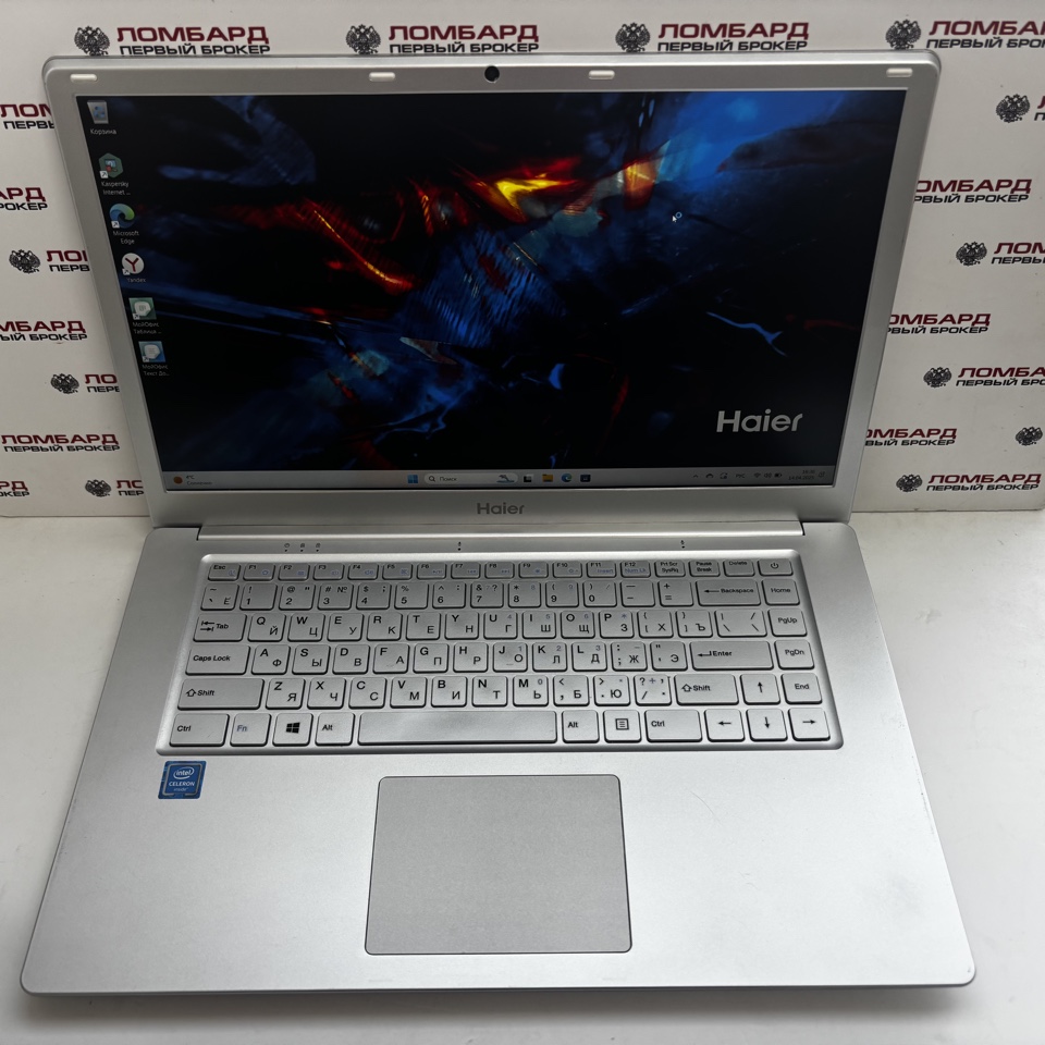 Ноутбук Haier U1520EM