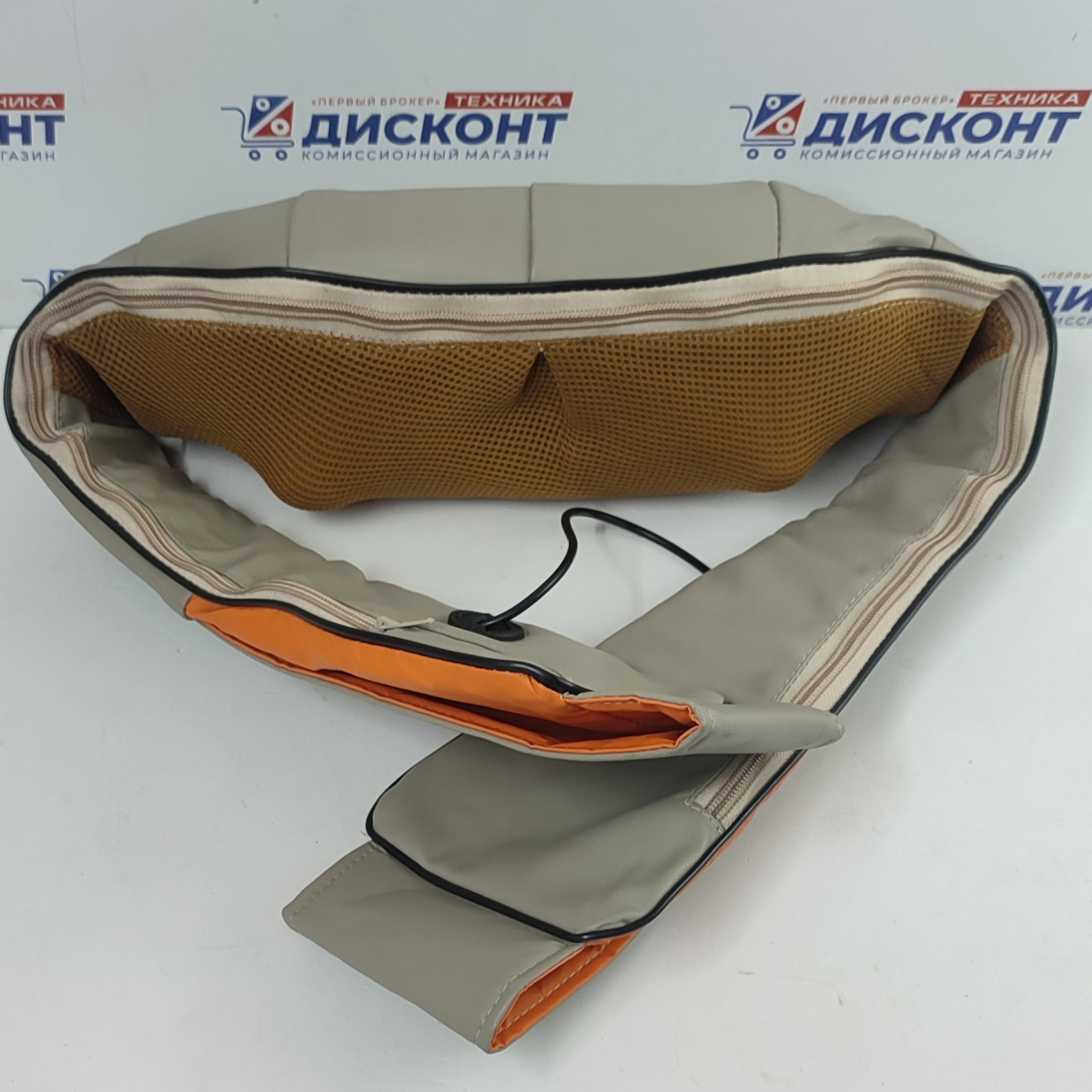 Массажная подушка для плеч SKU AP00062