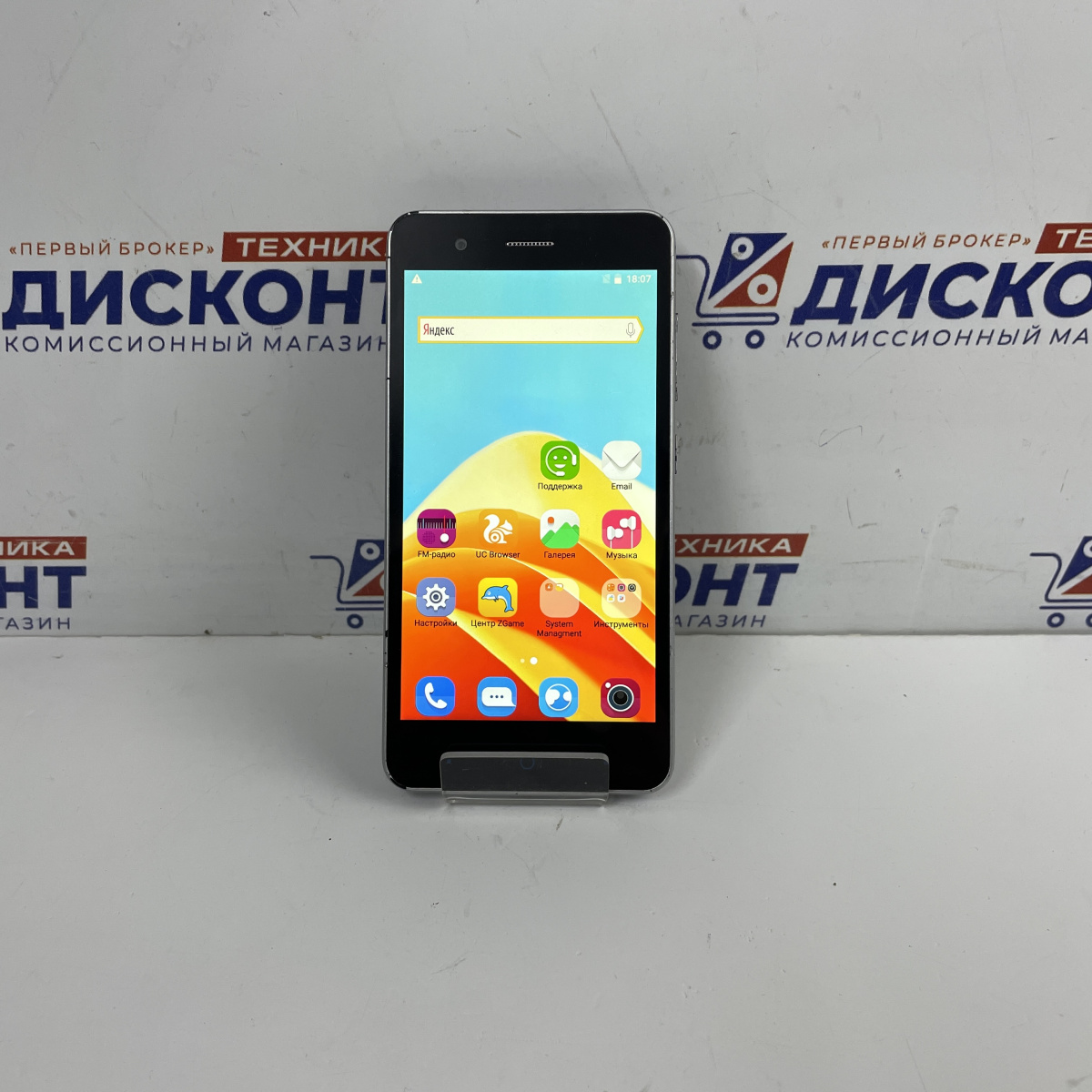 Смартфон ZTE Blade A510 1/8 Гб