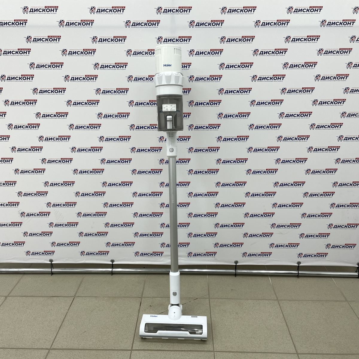 Пылесос вертикальный Haier HVC250