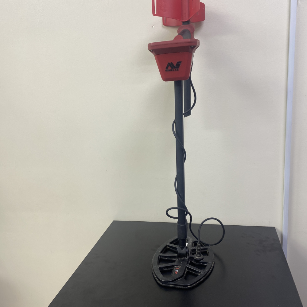 Металлоискатель Minelab VANQUISH 340