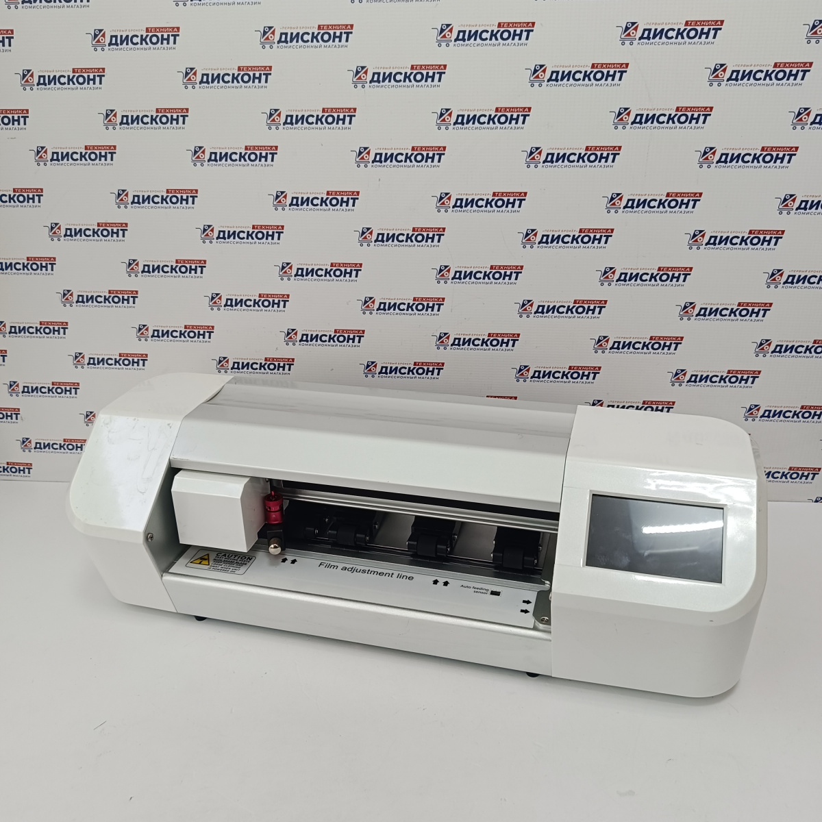 Плоттер для нарезки гидрогелевой противоударной защитной плёнки