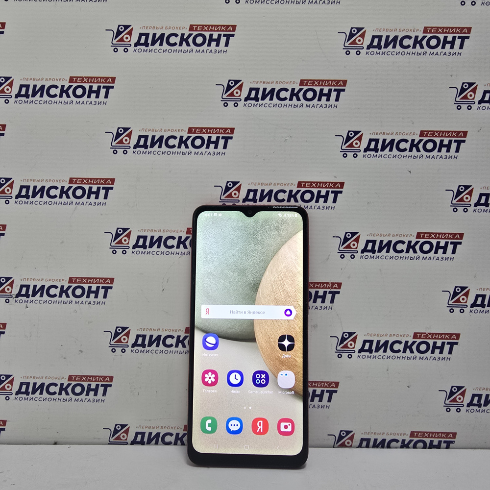 Смартфон Samsung Galaxy A12 4/64 Гб