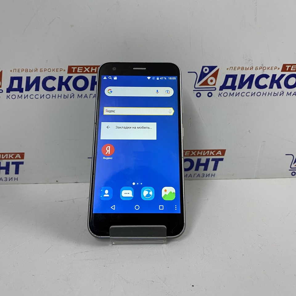Смартфон ZTE Blade Z10 2\16Гб Смартфон ZTE Blade Z10 2\16Гб