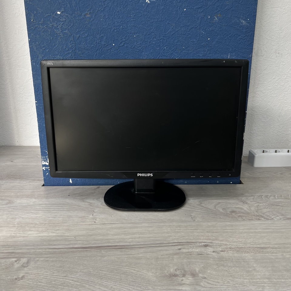 18.5" Монитор Philips 191V2SB/62