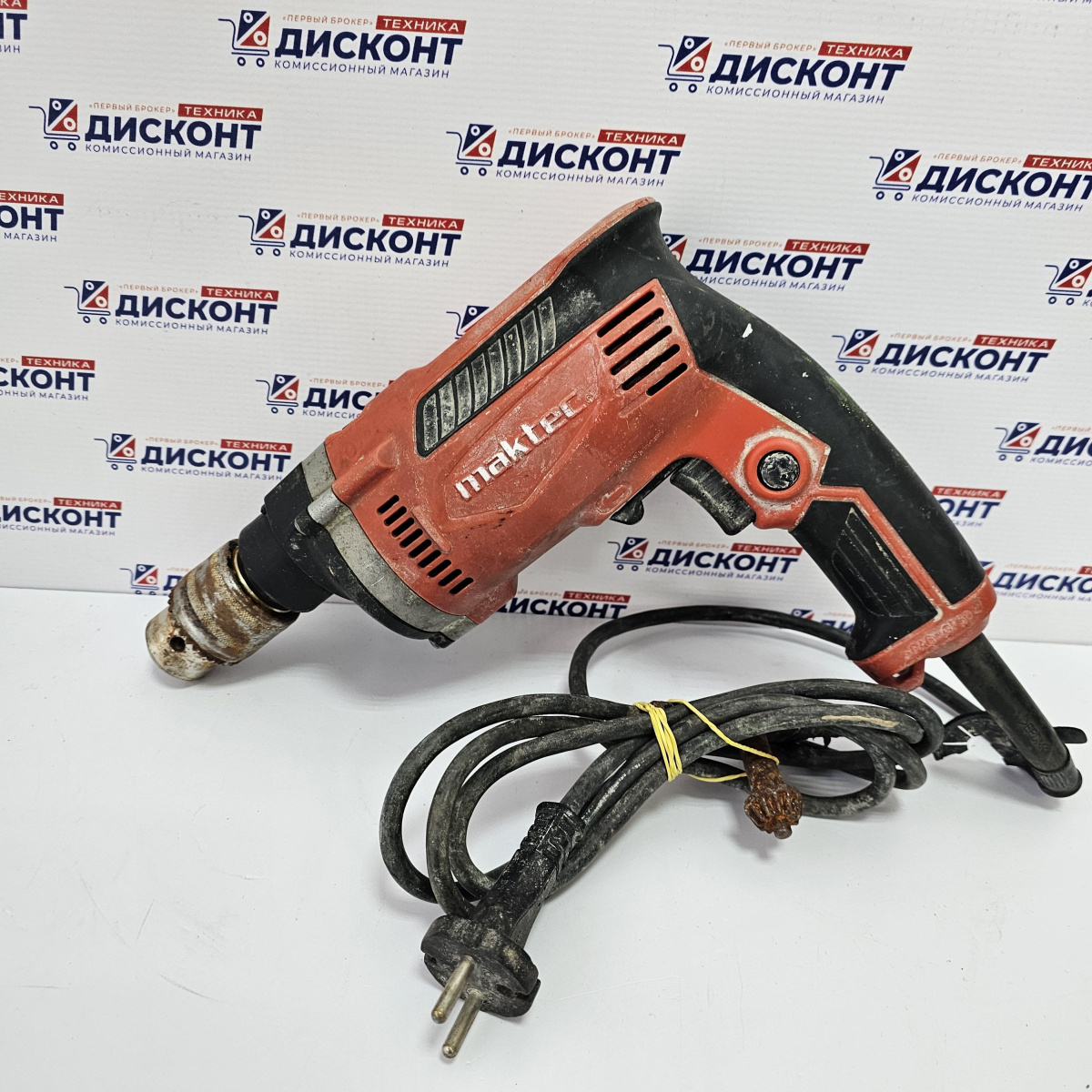 Ударная дрель Maktec MT814