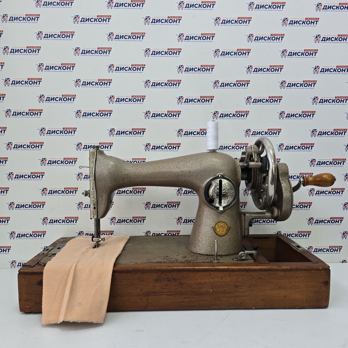 Механическая швейная машина Подольск 1М