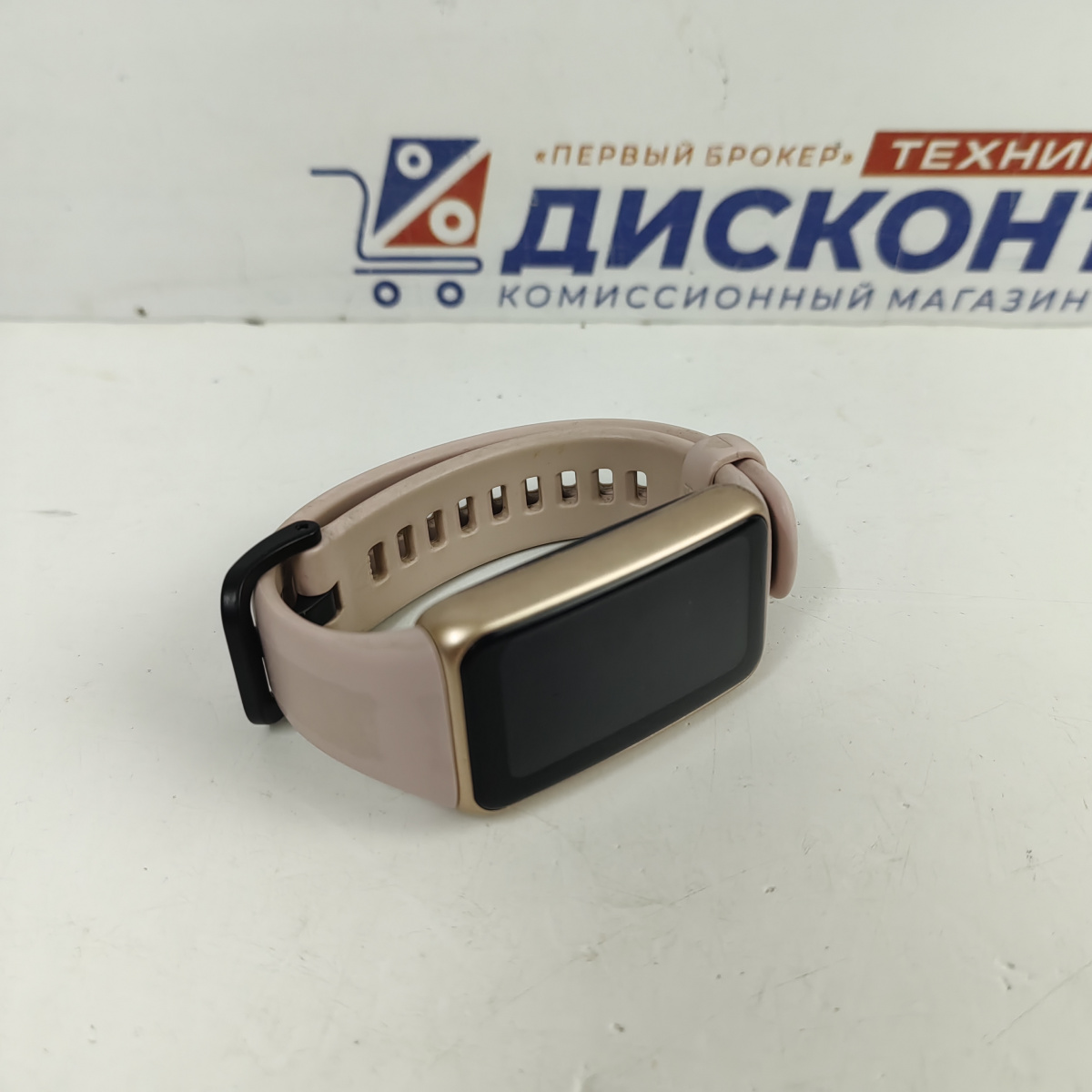 Умные часы Huawei Band 6