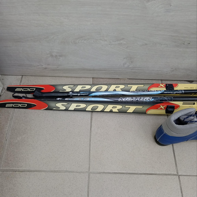 Беговые лыжи Sport XT 200 SABLE б/у