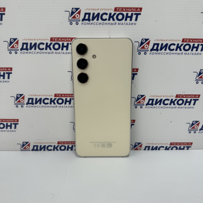 Смартфон Samsung Galaxy S24 FE 256 Гб