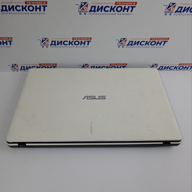 Ноутбук Asus X552E бу