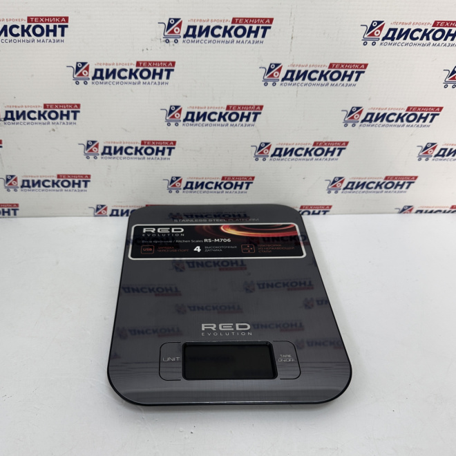 Весы кухонные RED Evolution RS-M706