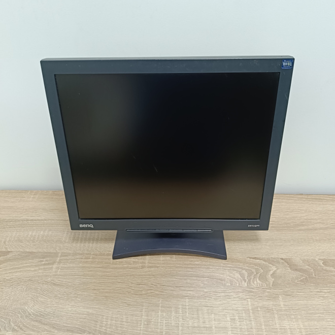 Монитор BenQ FP71G+