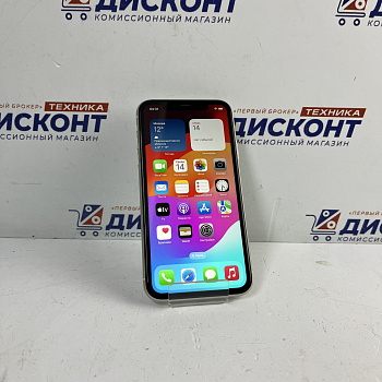 Смартфон Apple iPhone 11 128 Гб